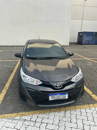 TOYOTA YARIS 1.3 16V FLEX XL LIVE MULTIDRIVE TOYOTA YARIS 1.3 16V FLEX XL LIVE MULTIDRIVE